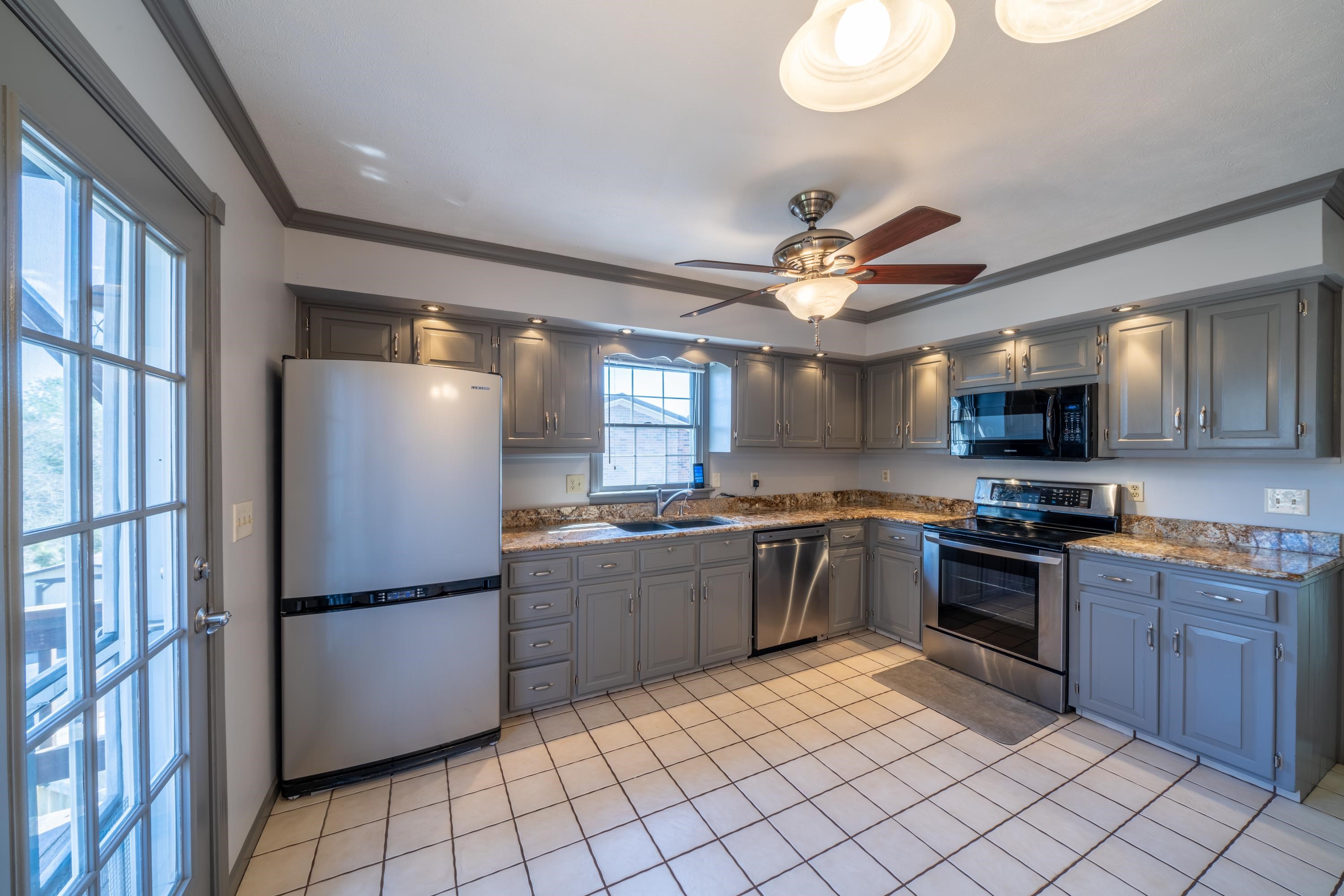 88 Rex Road Harrisonburg, VA 22801 - Photo 6 of 40 Gallery Image 6