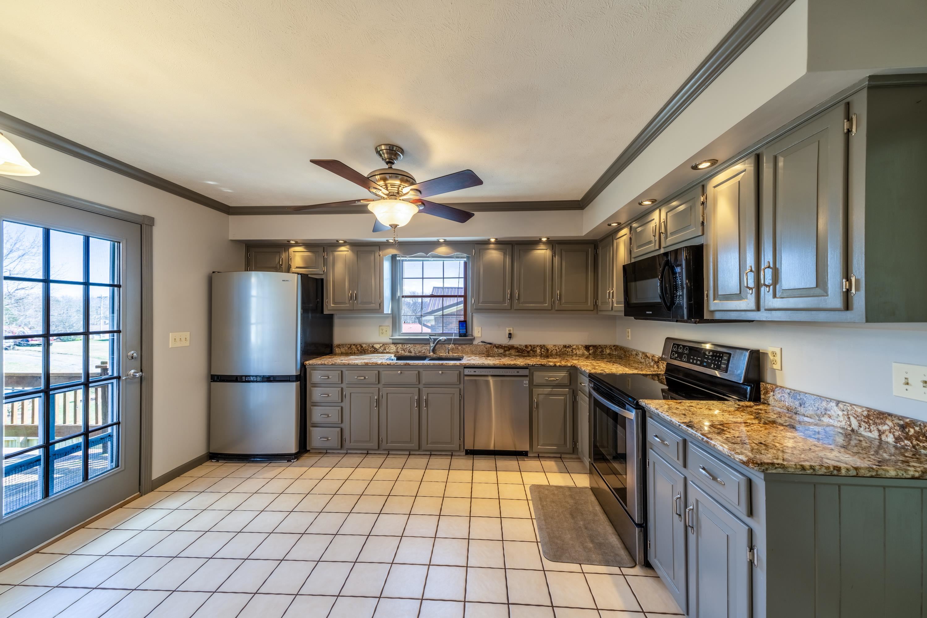 88 Rex Road Harrisonburg, VA 22801 - Photo 7 of 40 Gallery Image 7