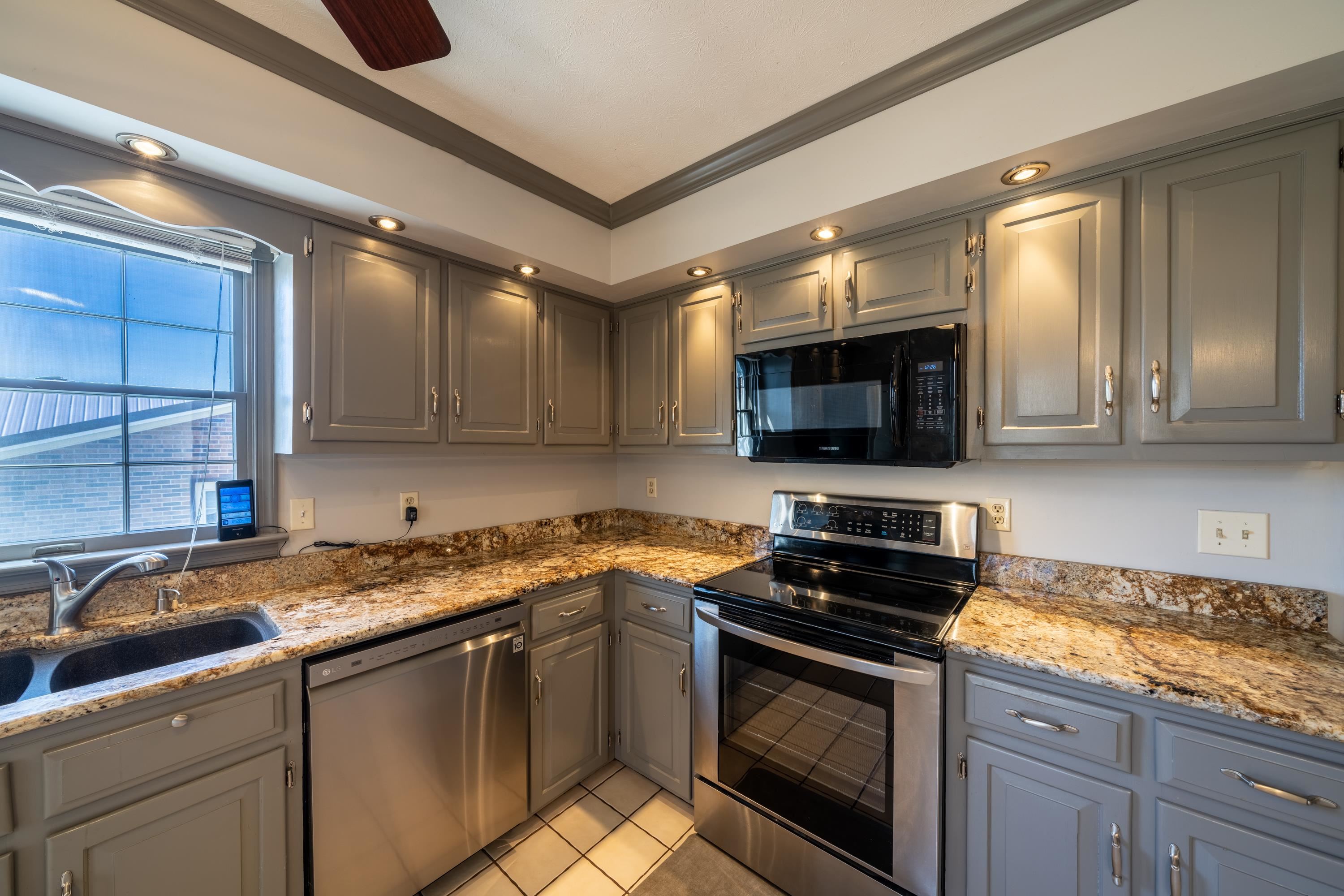 88 Rex Road Harrisonburg, VA 22801 - Photo 8 of 40 Gallery Image 8