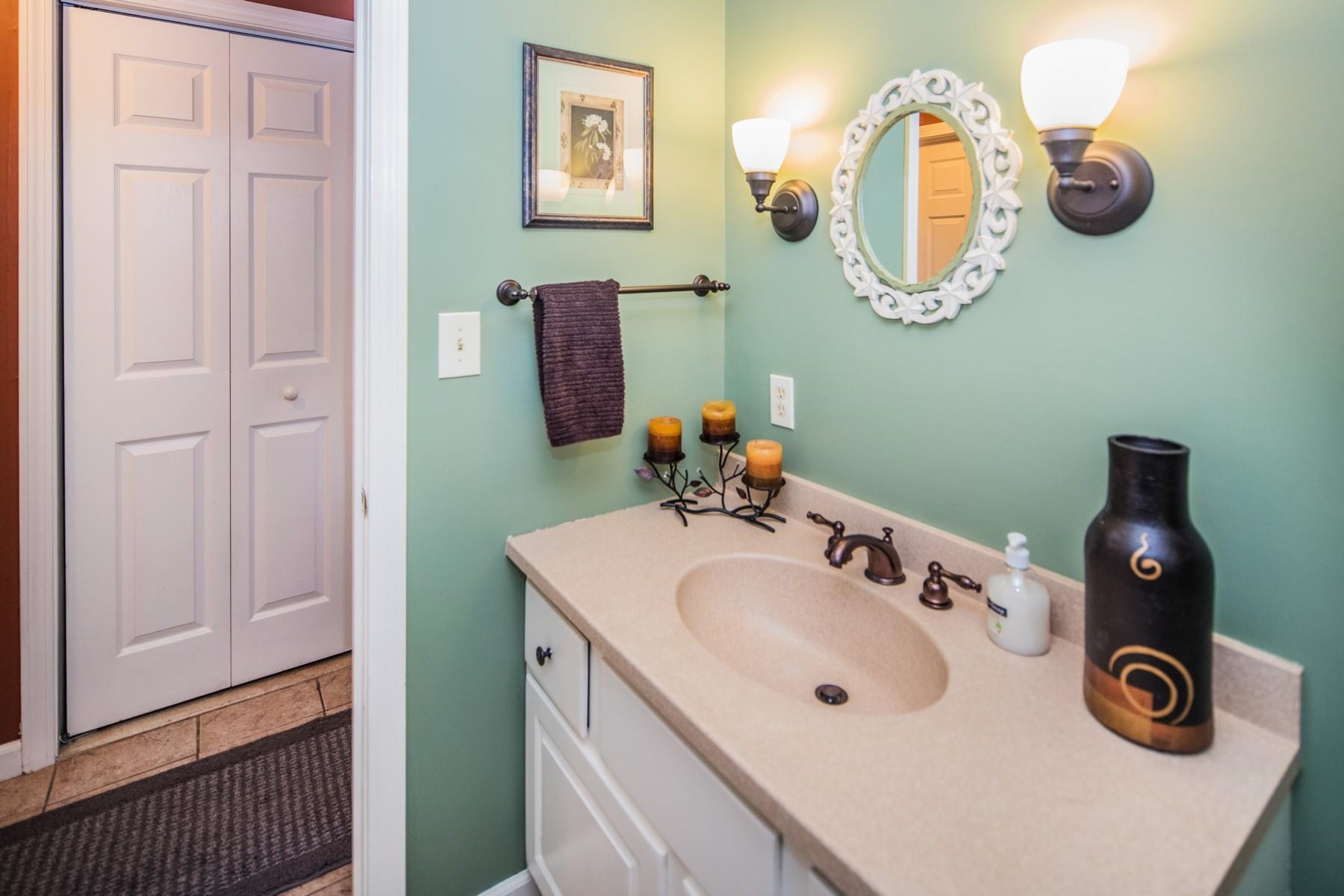 16 Grandview Terrace Rutland, VT 05701 - Photo 25 of 36