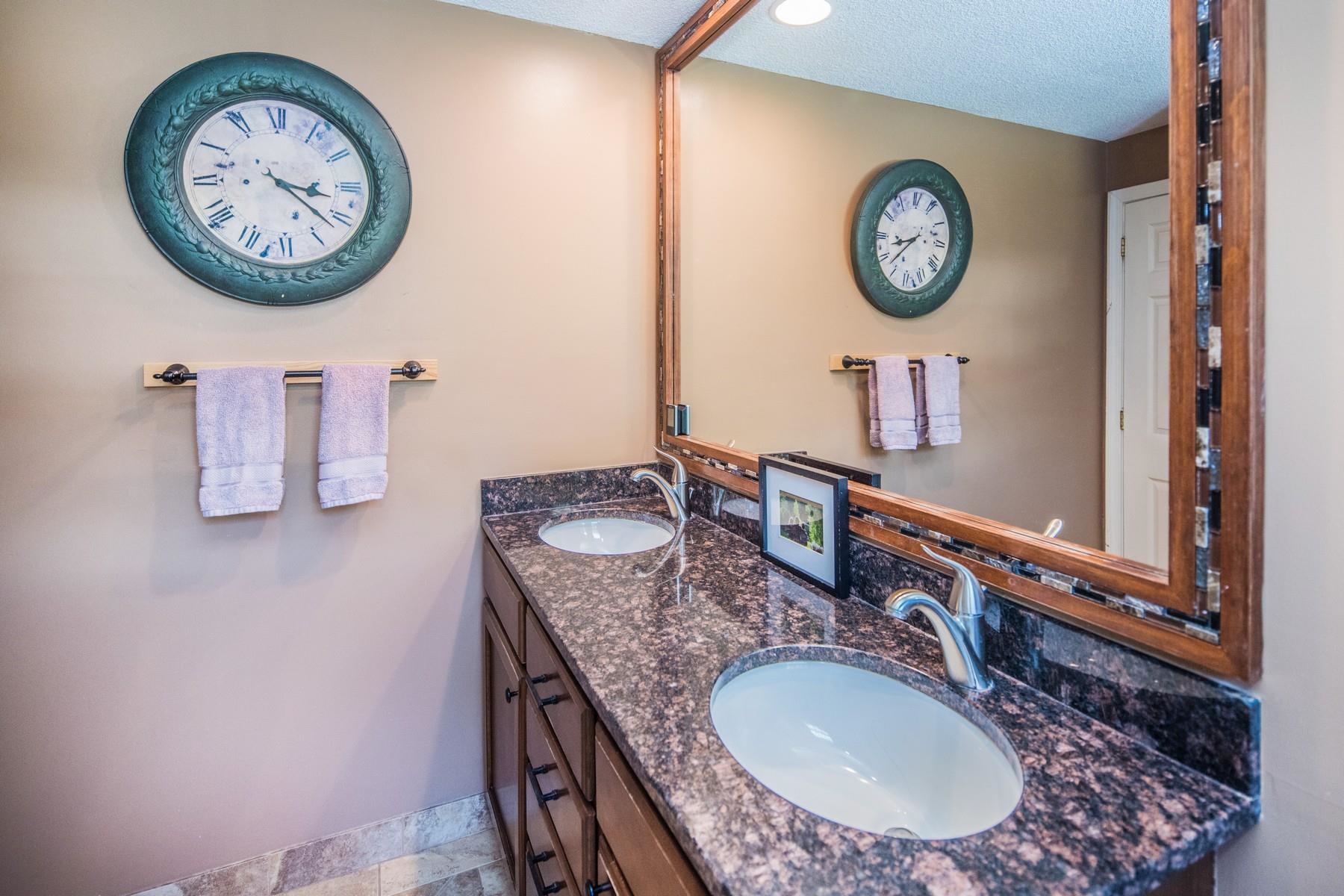 16 Grandview Terrace Rutland, VT 05701 - Photo 28 of 36