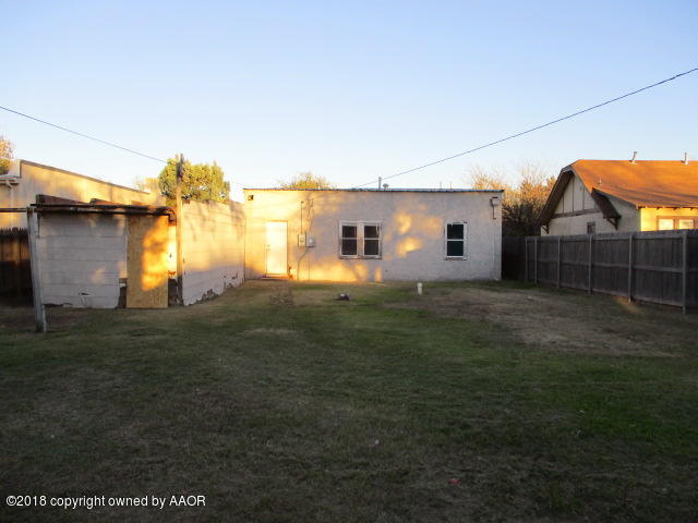 3606 South Polk Street Amarillo, TX 79110 - Photo 4 of 15 back of home