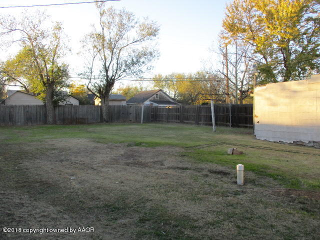 3606 South Polk Street Amarillo, TX 79110 - Photo 5 of 15 backyard v 1