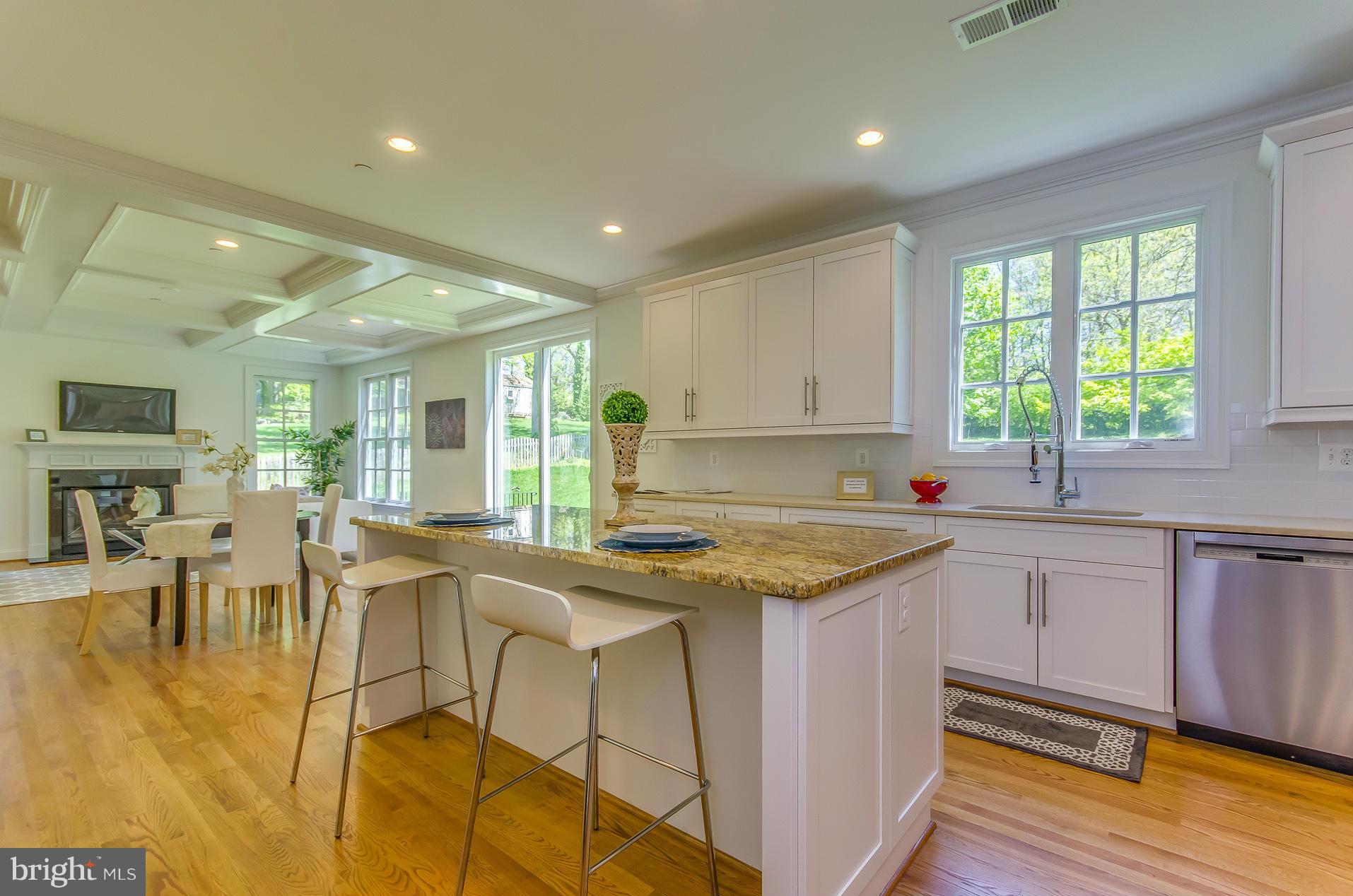 6705 Pyle Road Bethesda, MD 20817 - Photo 11 of 30 Kitchen