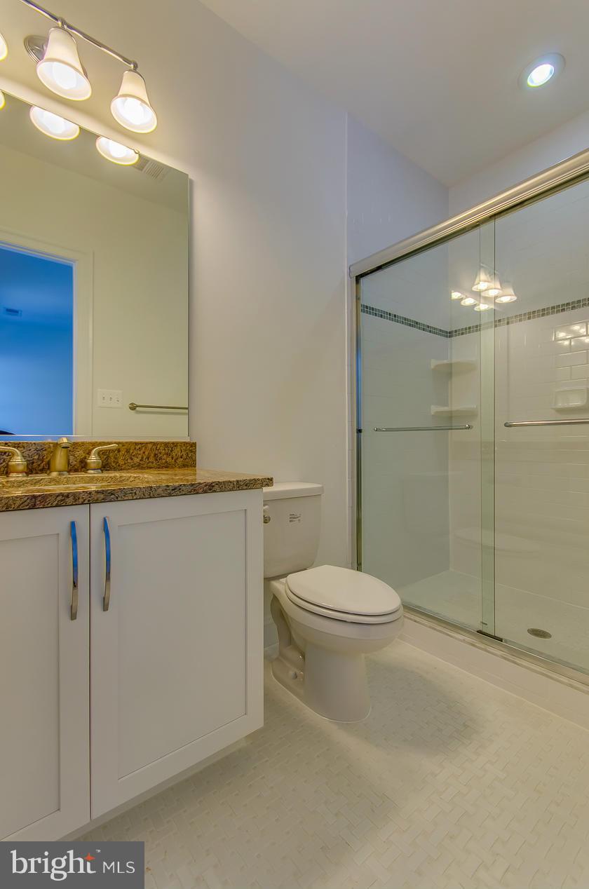 6705 Pyle Road Bethesda, MD 20817 - Photo 24 of 30 Bath