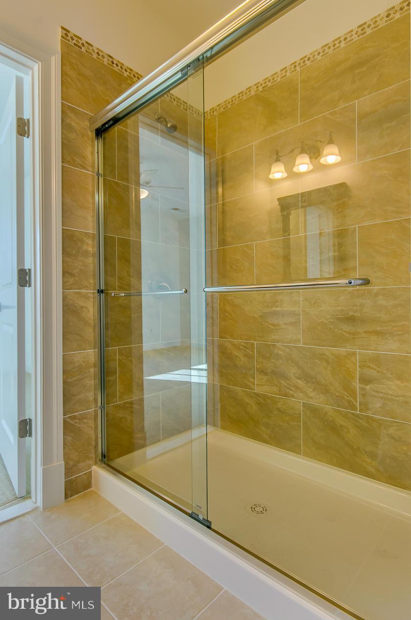 6705 Pyle Road Bethesda, MD 20817 - Photo 26 of 30 Bath