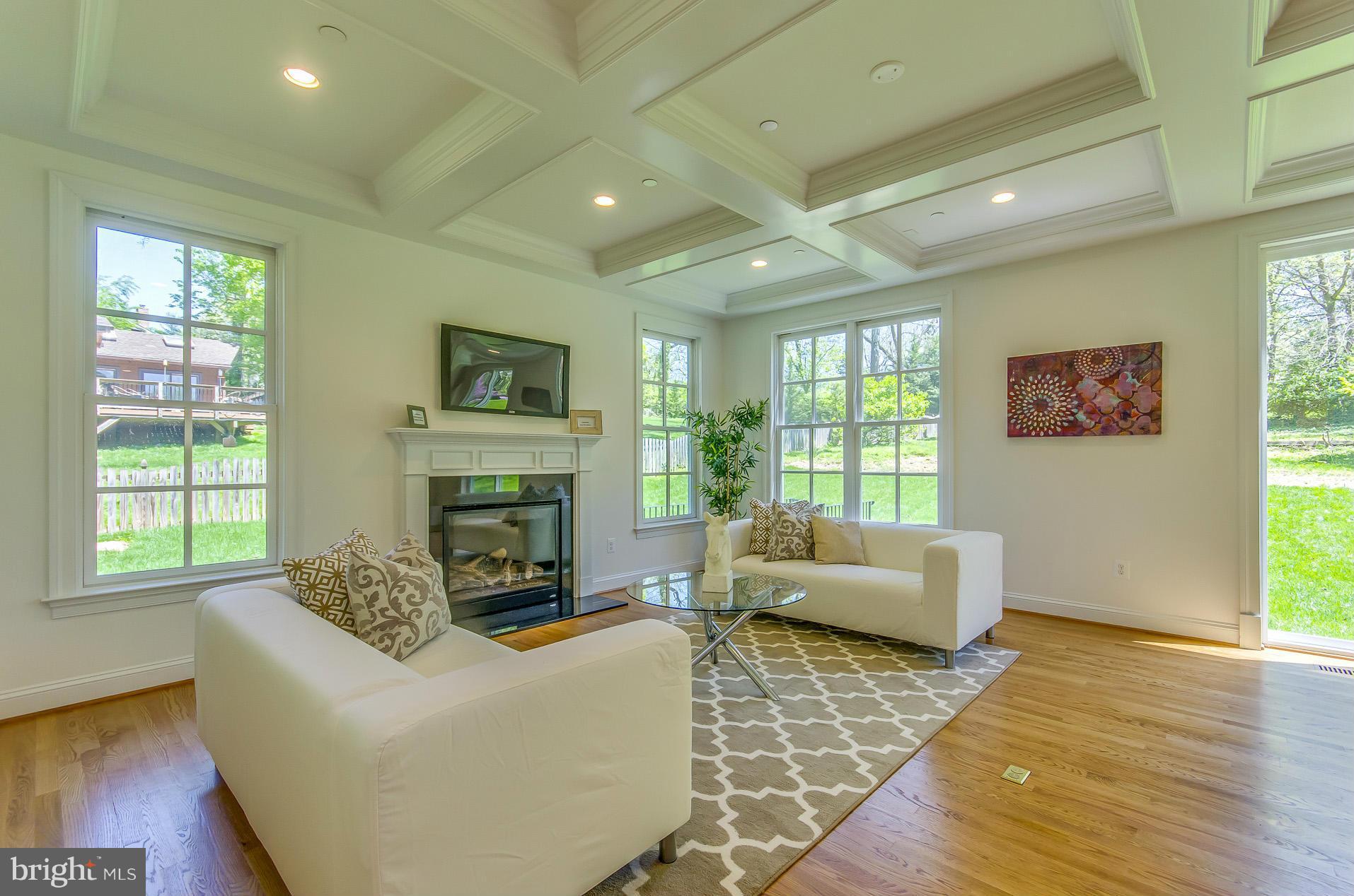 6705 Pyle Road Bethesda, MD 20817 - Photo 9 of 30 Family Room