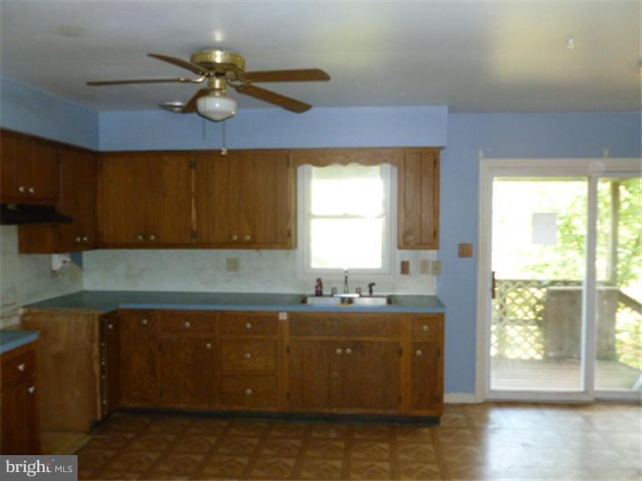 344 Zieber Road Spring City, PA 19475 - Photo 3 of 8