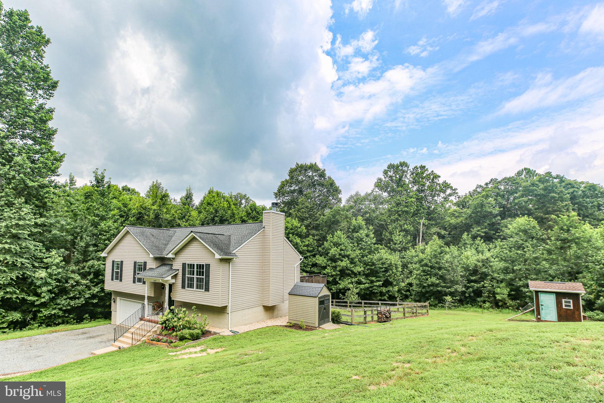 11263 Dahlgren Road King George, VA 22485 - Photo 42 of 47 Side yard