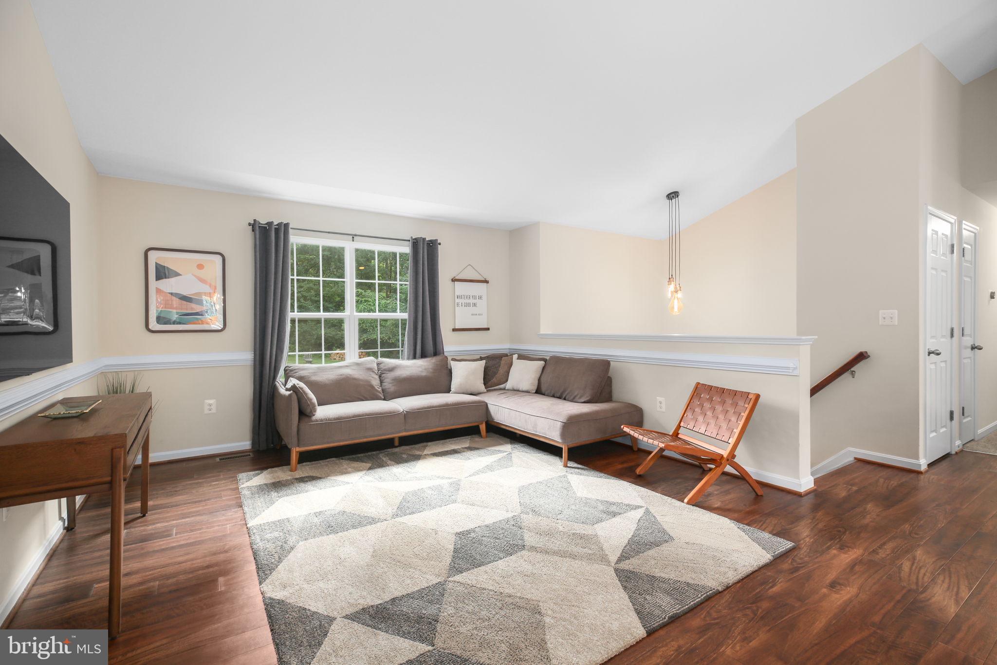 11263 Dahlgren Road King George, VA 22485 - Photo 6 of 47 Living room