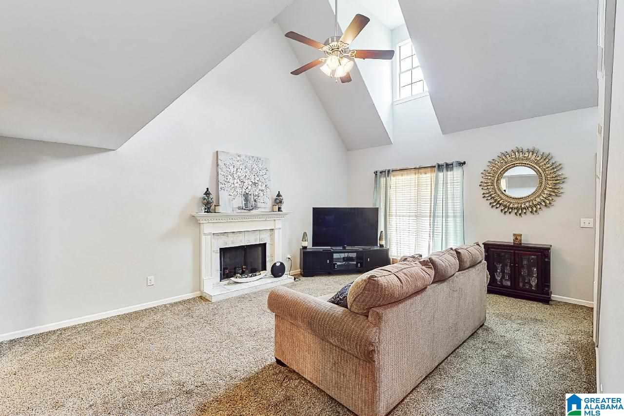 100 Red Oak Drive Alabaster, AL 35007 - Photo 5 of 45
