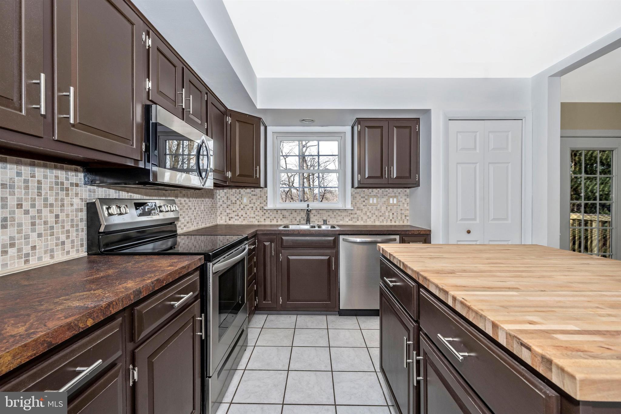2908 Timber Ridge Drive Mount Airy, MD 21771 - Photo 14 of 60 Updated Kitchen