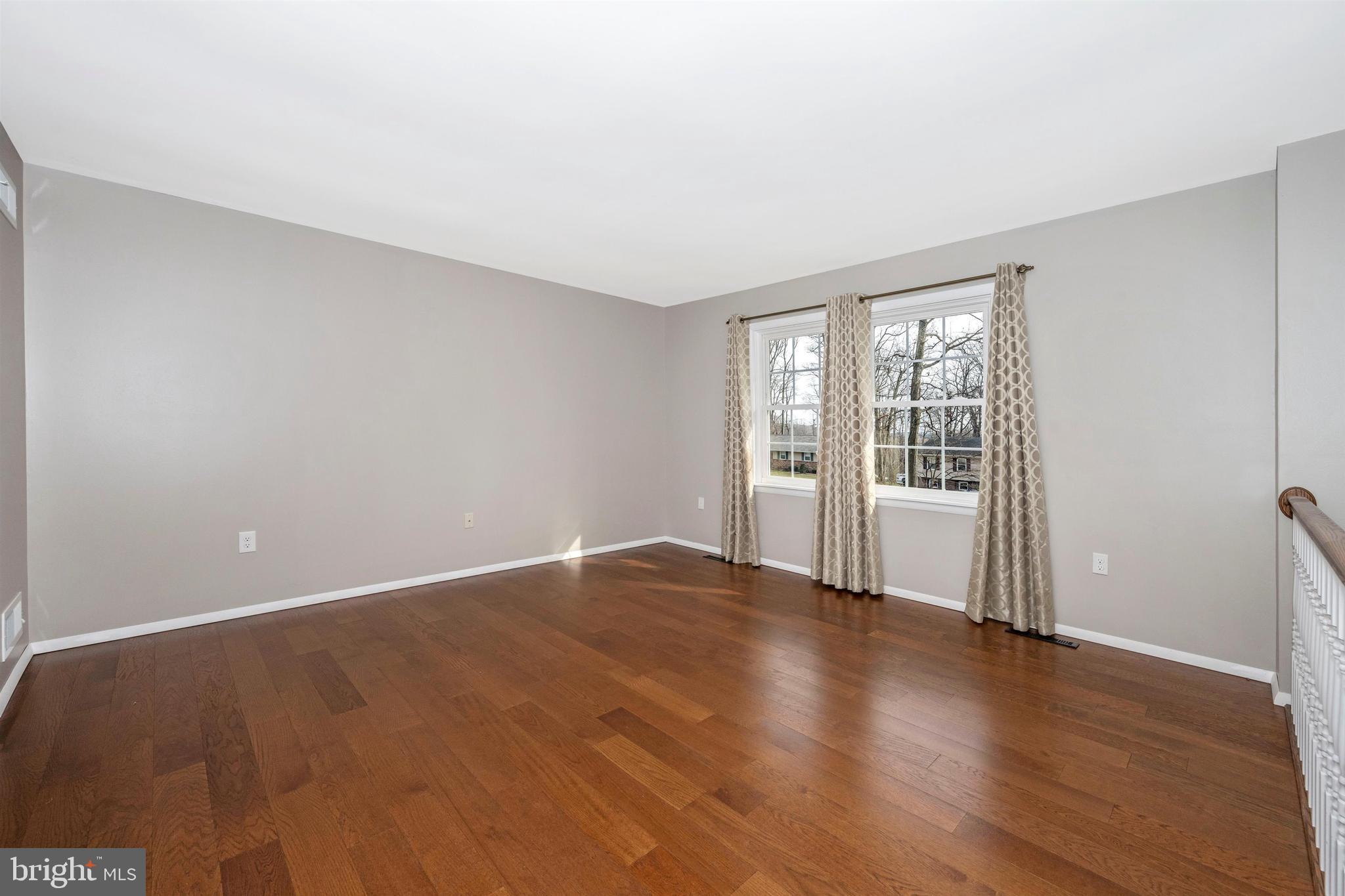 2908 Timber Ridge Drive Mount Airy, MD 21771 - Photo 4 of 60 Living Room