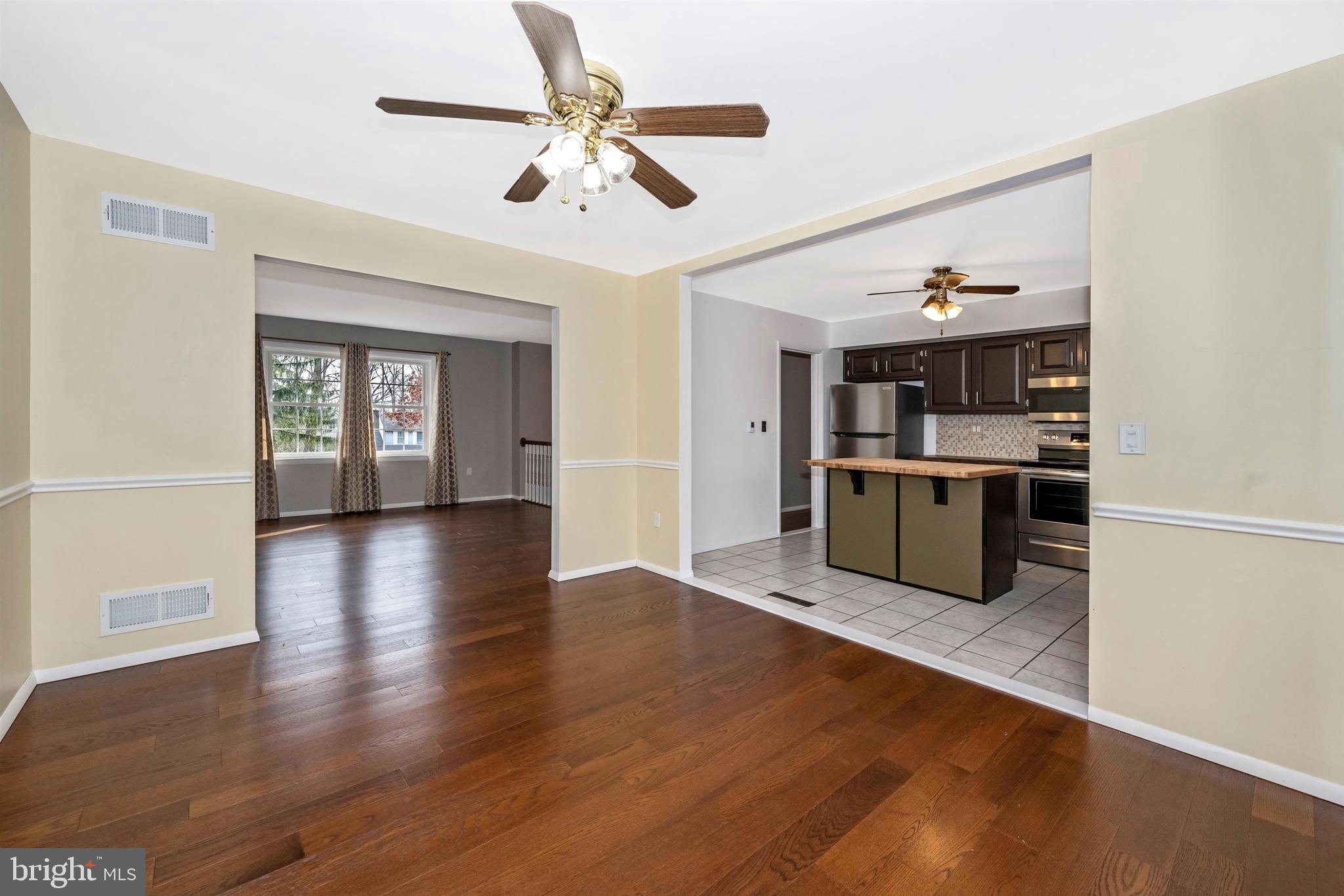2908 Timber Ridge Drive Mount Airy, MD 21771 - Photo 10 of 60 Dining Room