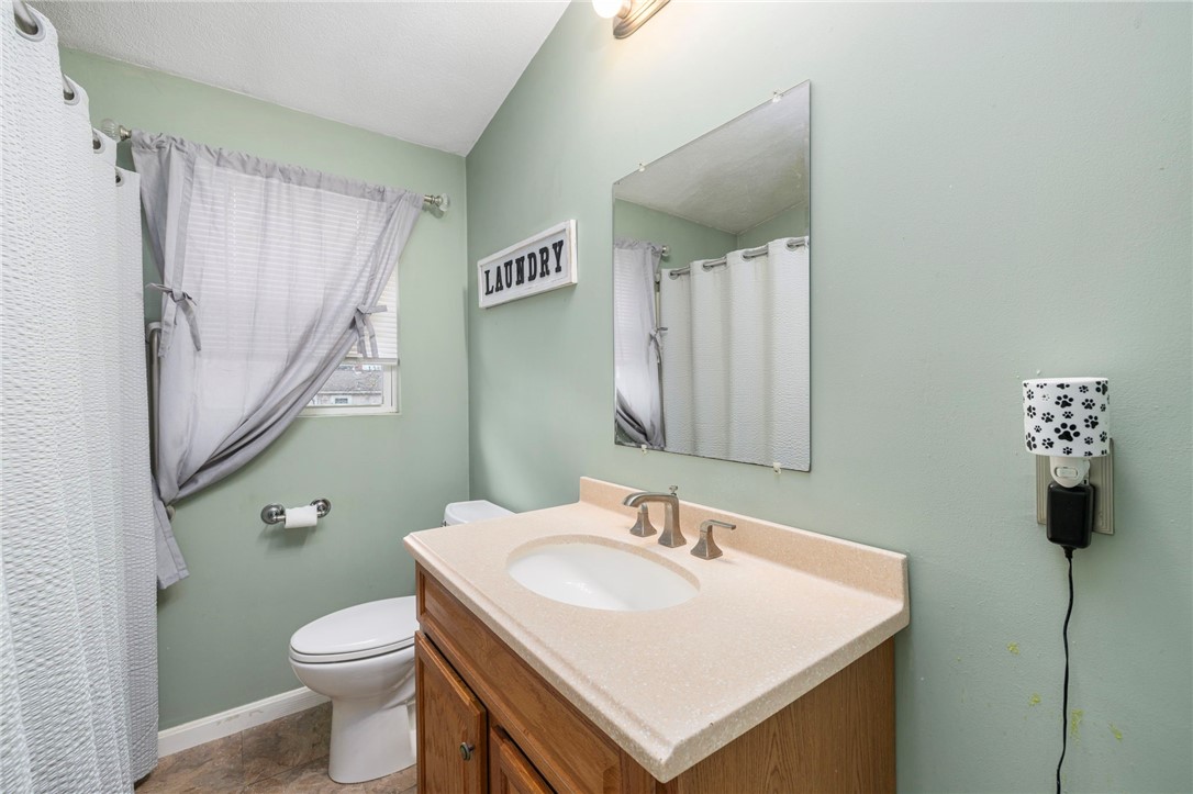 39 Mohawk Street Coventry, RI 02816 - Photo 12 of 24