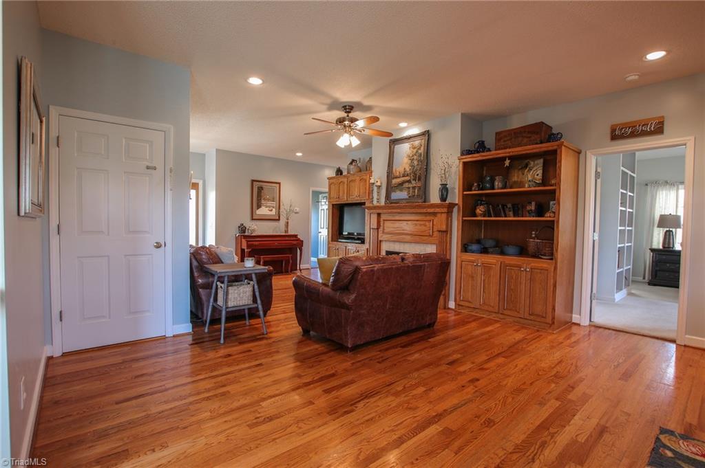 9252 Riverside Road Seagrove, NC 27341 - Photo 13 of 30 LR, door to MBR to right & basement to the left