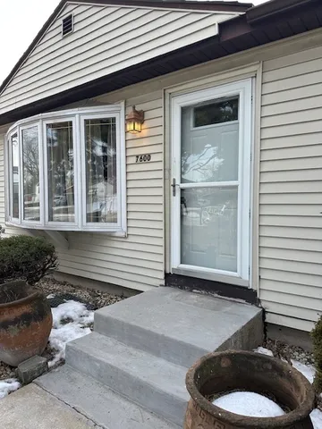 $225,000 | 7600 Ferdinand Avenue, Bridgeview, IL 60455
