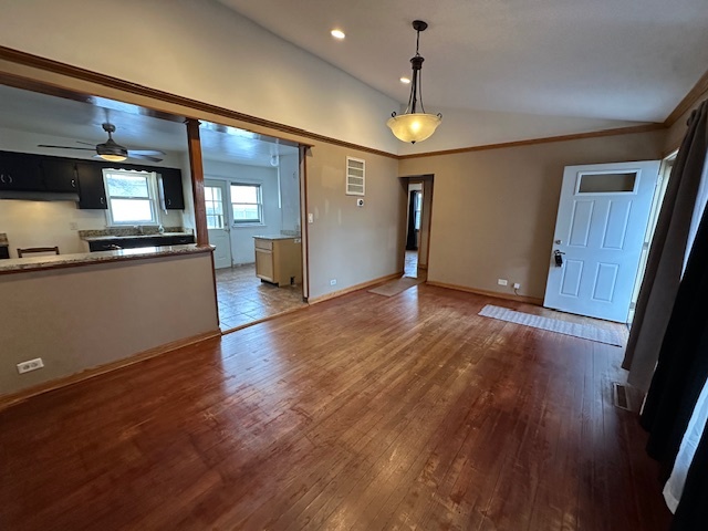 7600 Ferdinand Avenue Bridgeview, IL 60455 - Photo 4 of 27