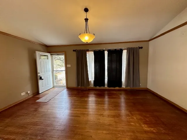 $225,000 | 7600 Ferdinand Avenue, Bridgeview, IL 60455