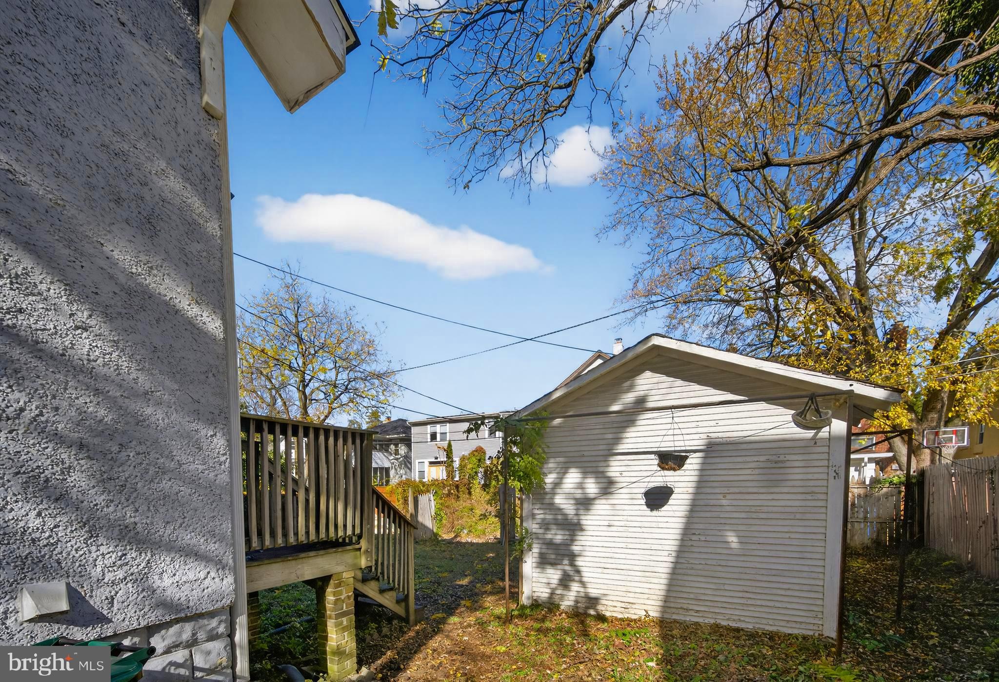 1211 Delafield Place Northwest Washington, DC 20011 - Photo 6 of 28 a front view of a house