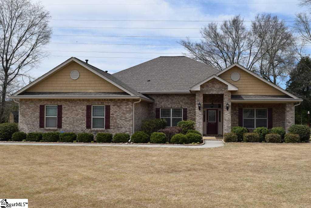 132 Baybrooke Lane Anderson, SC 29621 - Photo 1 of 36