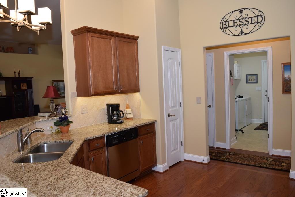132 Baybrooke Lane Anderson, SC 29621 - Photo 12 of 36