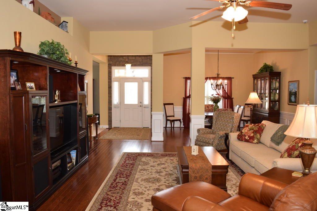 132 Baybrooke Lane Anderson, SC 29621 - Photo 8 of 36