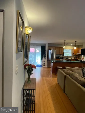 $515,000 | 1006 South Greenthorn Avenue, Sterling, VA 20164