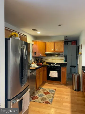 $515,000 | 1006 South Greenthorn Avenue, Sterling, VA 20164