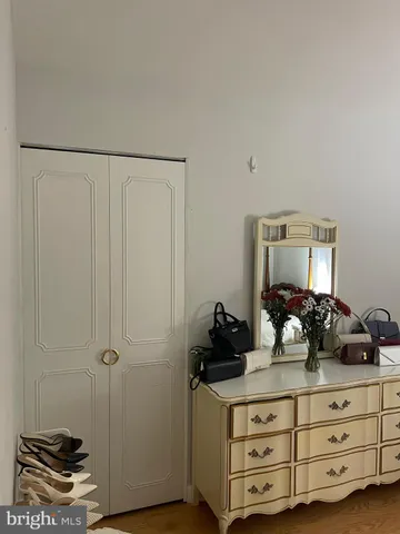 $515,000 | 1006 South Greenthorn Avenue, Sterling, VA 20164