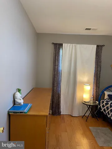 $515,000 | 1006 South Greenthorn Avenue, Sterling, VA 20164