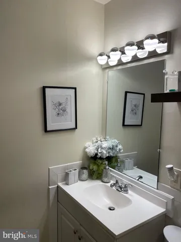 $515,000 | 1006 South Greenthorn Avenue, Sterling, VA 20164