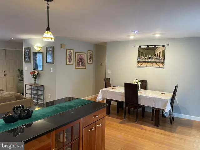 $515,000 | 1006 South Greenthorn Avenue, Sterling, VA 20164