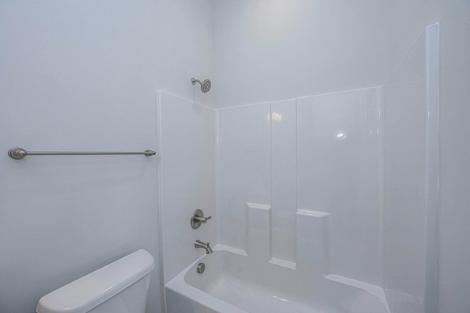 3522 Habenaria Road, Unit 21 Mount Pleasant, SC 29466 - Photo 29 of 33 Jenkins - CCP - Secondary Bathroom