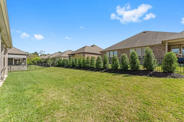 $4,000 | 225 Fox Trotter, The Woodlands, TX 77382