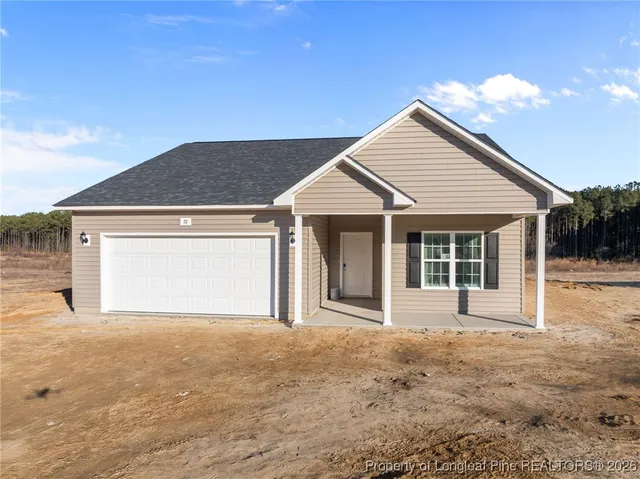 $274,000 | 72 Orchard Lane, Parkton, NC 28371