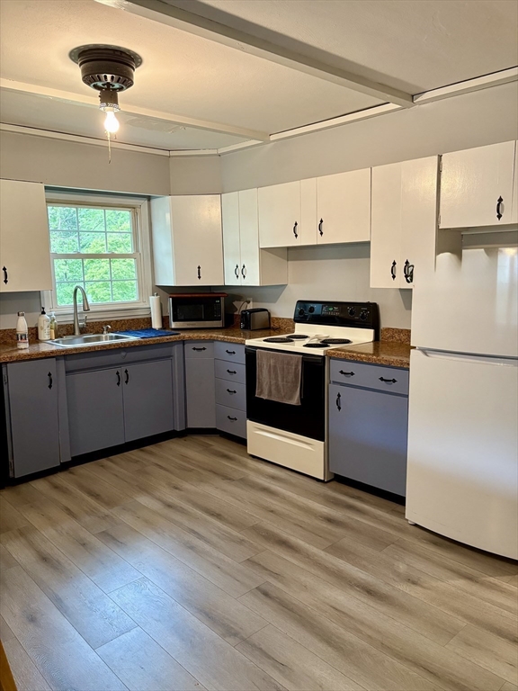 93 Crestmont Street Springfield, MA 01108 - Photo 6 of 22 Gallery Image 6