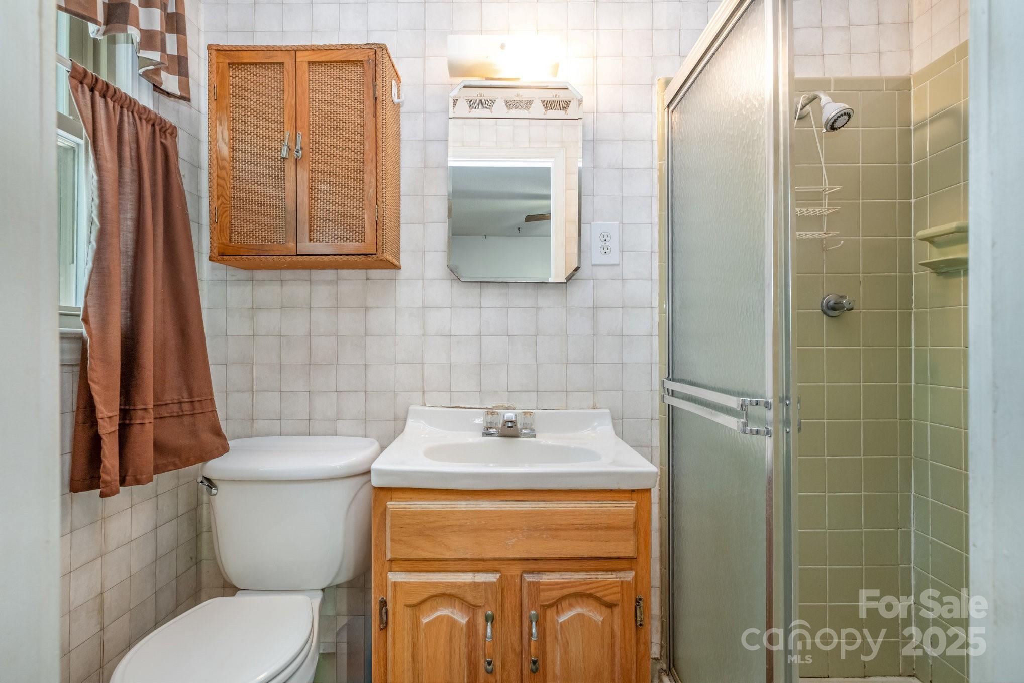 1613 Dixon Road Gastonia, NC 28054 - Photo 18 of 33