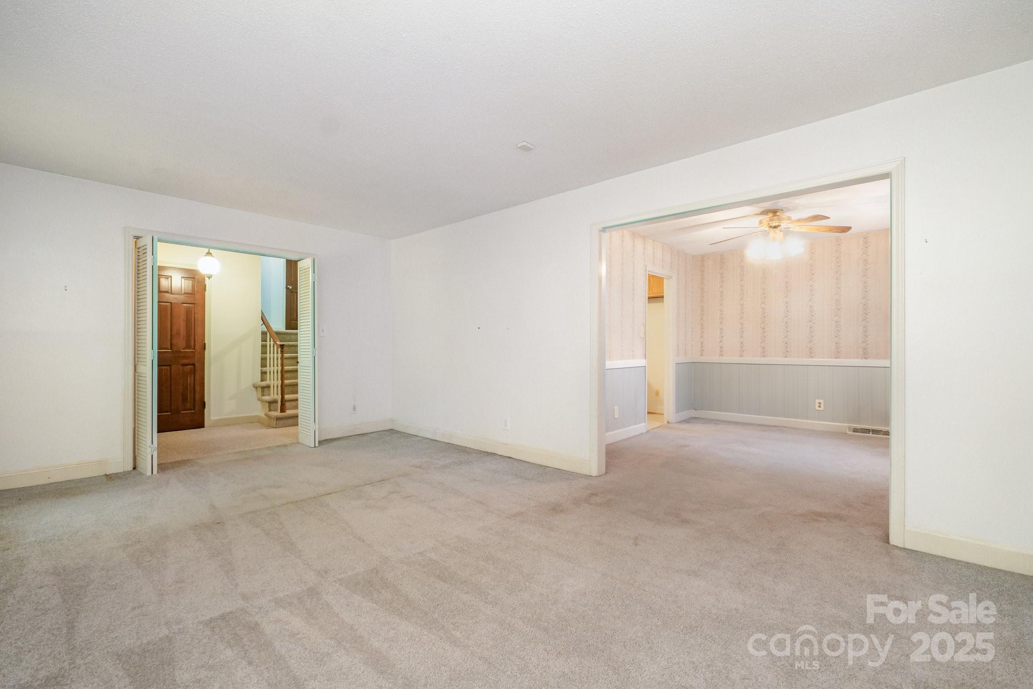 1613 Dixon Road Gastonia, NC 28054 - Photo 7 of 33