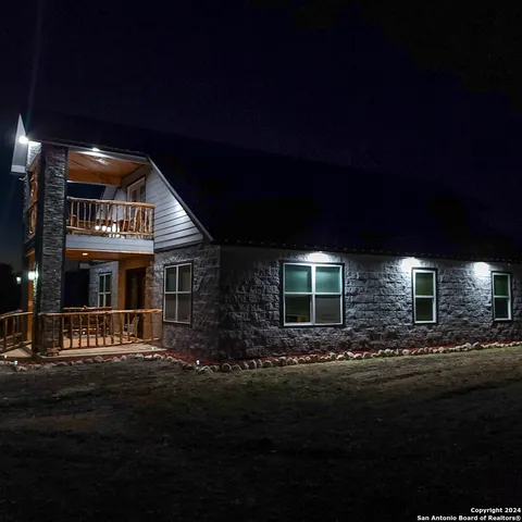 $340,000 | 136 Cardinal Drive, Camp Wood, TX 78833