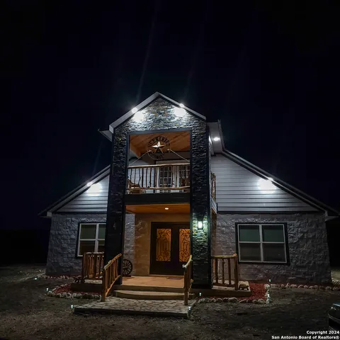 $340,000 | 136 Cardinal Drive, Camp Wood, TX 78833