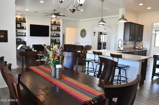 $699,999 | 8867 South Welsh Place, Hereford, AZ 85615