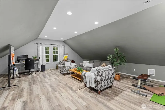 $1,795,000 | 9915 Key Peninsula Highway Northwest, Gig Harbor, WA 98329