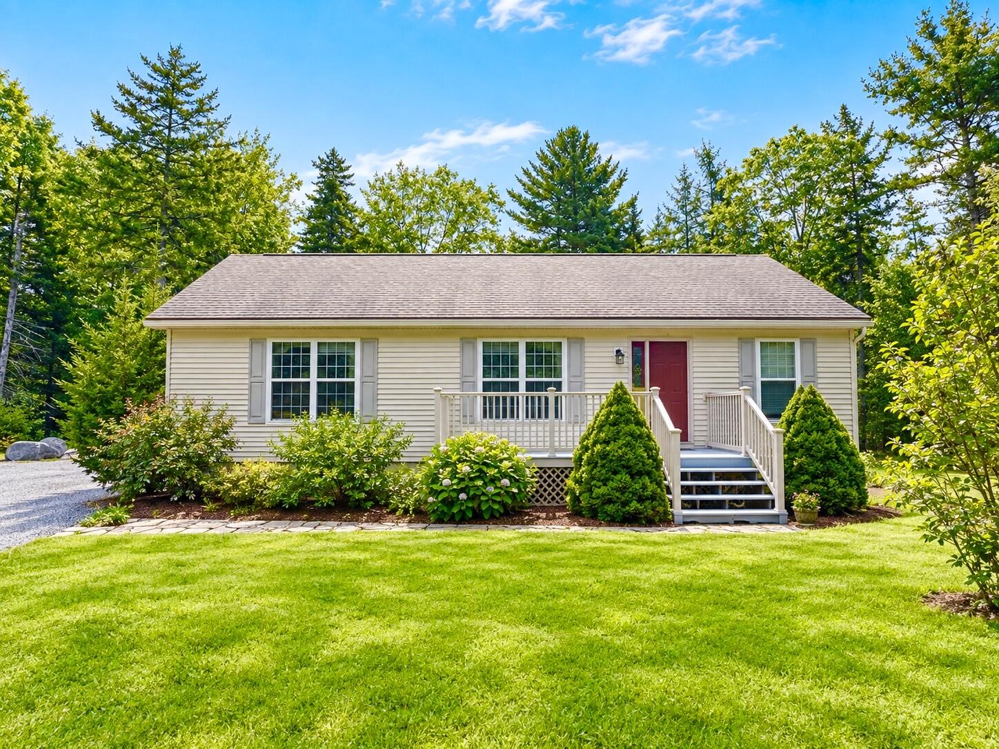 14 Rope Ferry Road Sedgwick, ME 04676 - Photo 1 of 13 A6A1B69A-763B-4319-9687-8E937896DC1C