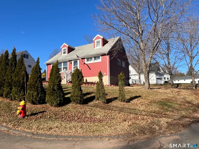 $539,900 | 1 Dean Drive, Wallingford, CT 06492