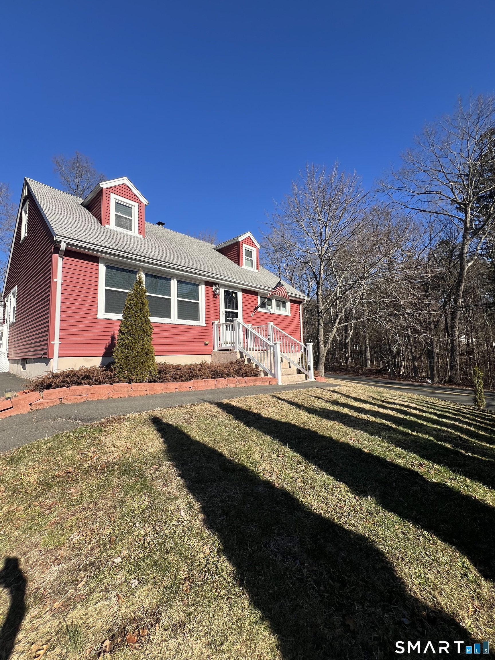 1 Dean Drive Wallingford, CT 06492 - Photo 5 of 17