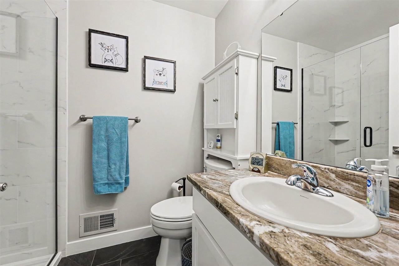831 Sarah Lane Milan, MI 48160 - Photo 15 of 36