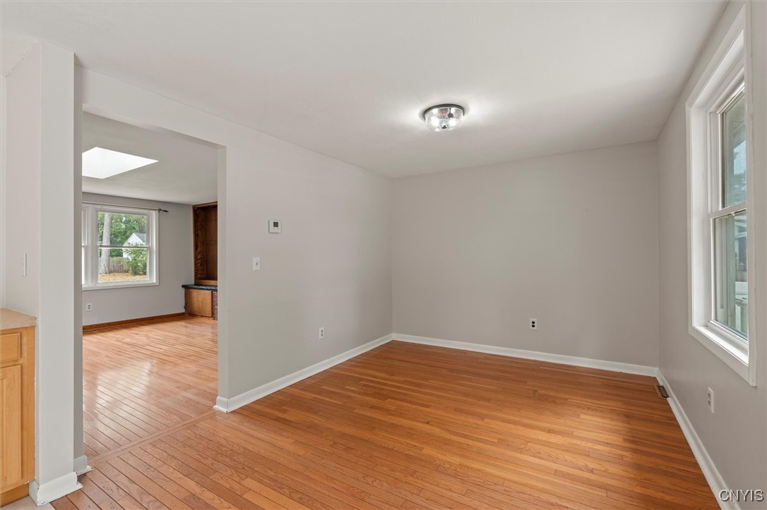 211 Windebank Lane Manlius, NY 13116 - Photo 13 of 42