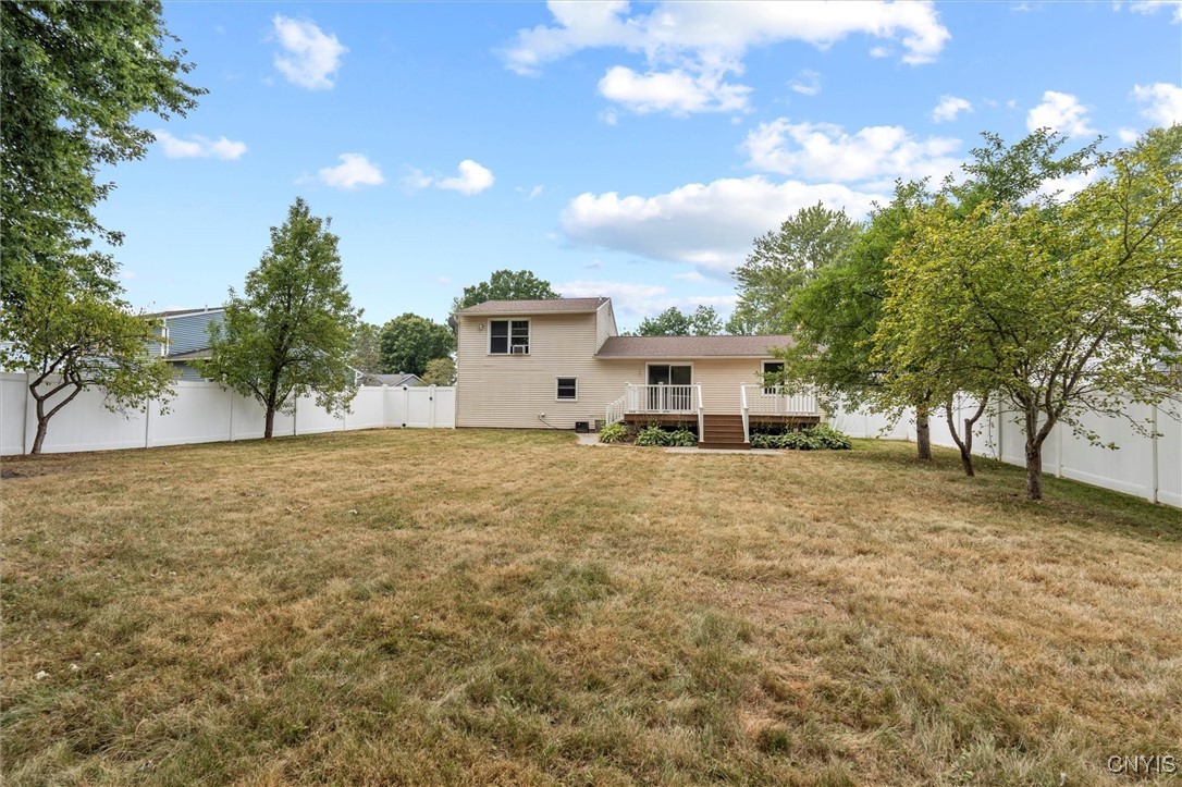 211 Windebank Lane Manlius, NY 13116 - Photo 31 of 42