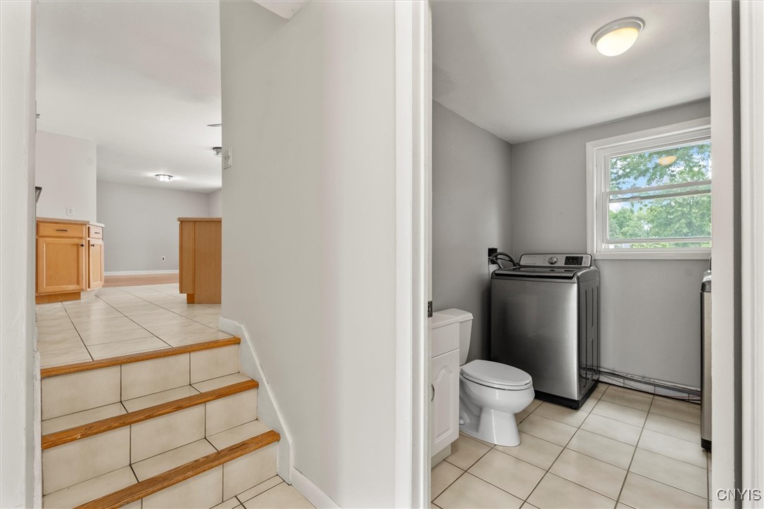 211 Windebank Lane Manlius, NY 13116 - Photo 7 of 42